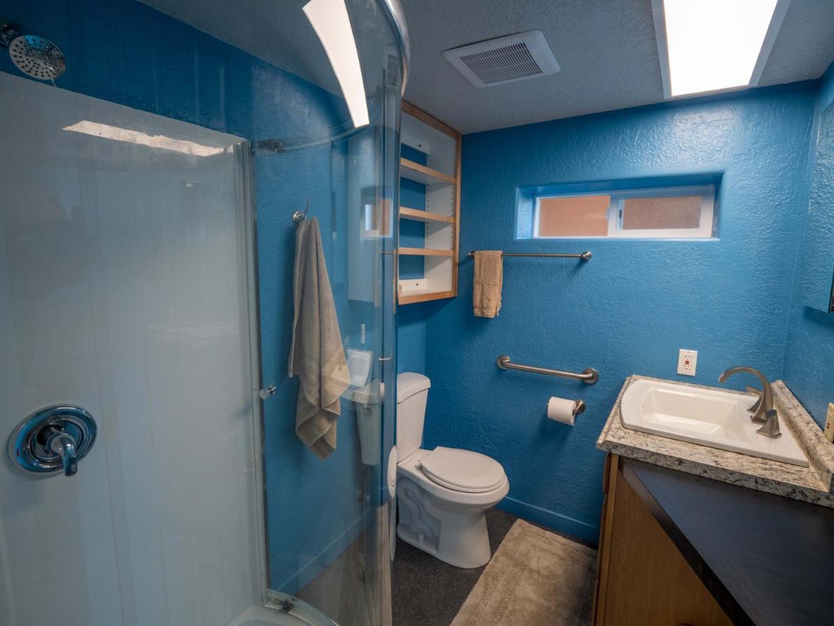 Good Karma Inn Гомер Екстер'єр фото